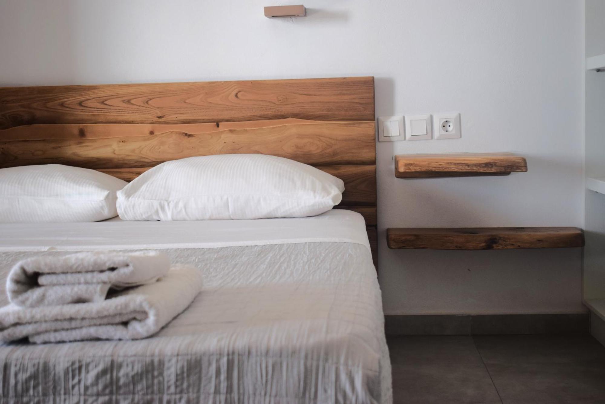 Κalamitsi Rooms & Apartments Кімолос Екстер'єр фото